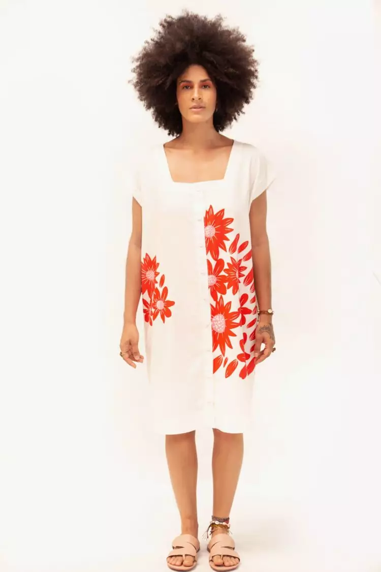 Vestido  linho estampado floral  com botões
